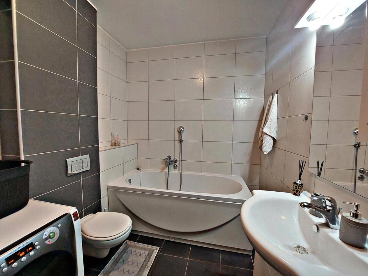 Apartment Aria Lux Mostar Eksteriør billede